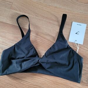 Gymshark elevate twist front bralette- size small - BNWT